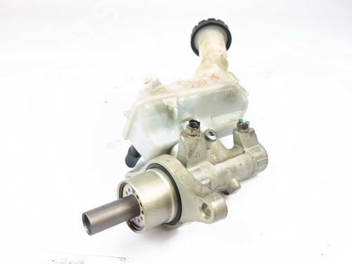 Used Brake master cylinder Brake master cylinder RENAULT CLIO III (BR0/1, CR0/1) 1.2 16V (BR02, BR0J, BR11, CR02, CR0J, CR11) (75 hp) 27355294 27355294