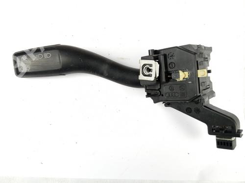 Used Steering column stalk AUDI A3 (8P1) 1.9 TDI (105 hp) 10729001