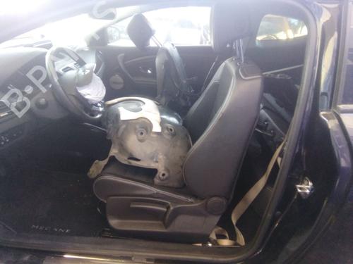 Højre foran tåkelykt RENAULT MEGANE III Hatchback (BZ0/1_, B3_) 1.2 TCe (BZ16, BZ28) | BP17616504C31 