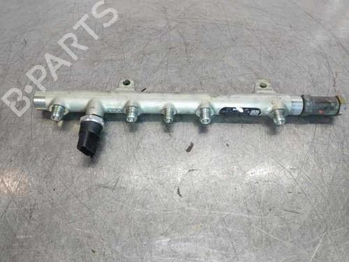 Used Injection rail Injection rail 9996861 9996861