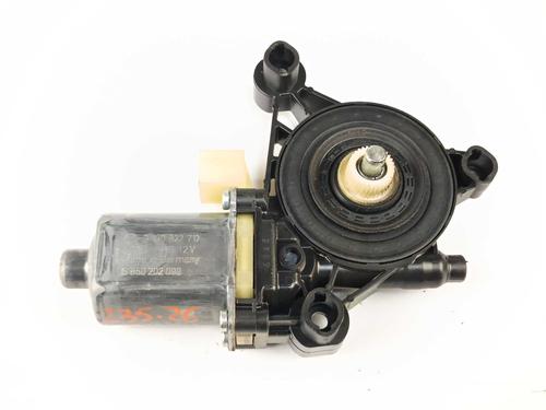 Used Left front window motor Left front window motor SEAT LEON (5F1) 1.2 TSI (110 hp) 34446253 34446253