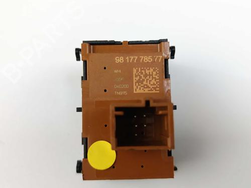 Right rear window switch DS DS 7 Crossback (J4_, JR_, JC_) 1.5 BlueHDi 130 (JCYHZJ, JCYHZR) | BP37408859I28 - Image 3