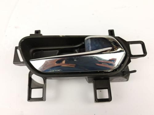 Used Front right interior door handle NISSAN MICRA V (K14) 1.0 IG-T (92 hp) 26557144