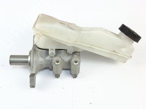 Used Brake master cylinder Brake master cylinder CITROËN C4 III (BA_, BB_, BC_) 1.5 BlueHDi 130 (BBYHZB) (131 hp) 32980066 32980066
