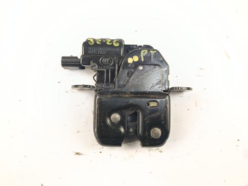 Used Tailgate lock RENAULT CLIO IV (BH_) 1.5 dCi 75 (75 hp) 31956388