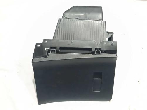 Used Glove box Glove box PEUGEOT 208 II (UB_, UP_, UW_, UJ_) 1.2 PureTech 100 (101 hp) 32411962 32411962