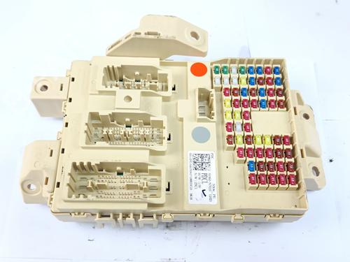 Used Fuse box HYUNDAI TUCSON (NX4E, NX4A) 1.6 T-GDi (150 hp) 32133571