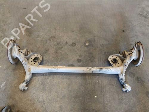 Used Rear axle Rear axle TOYOTA YARIS (_P13_) 1.5 (NSP131_) (112 hp) 40459599 40459599