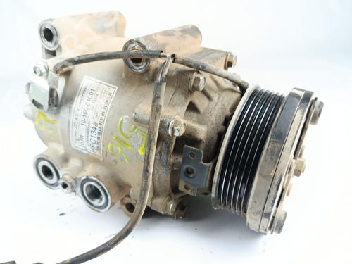 Compresseur AC FORD FOCUS I (DAW, DBW) 1.8 TDCi (100 hp) 28807116