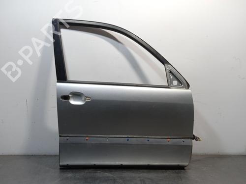 Used Right front door TOYOTA LAND CRUISER PRADO (_J12_) 3.0 D-4D (KDJ120, KDJ125, KDJ121) (173 hp) 12452471
