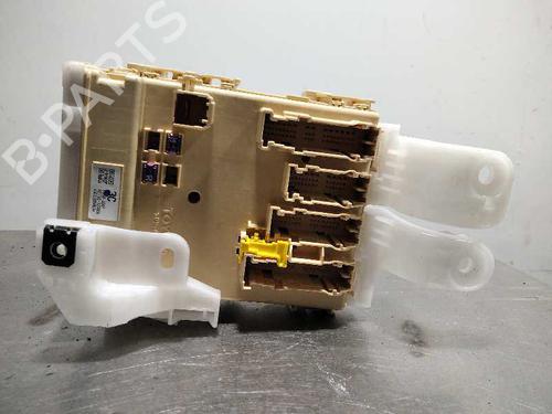 Used Fuse box Fuse box TOYOTA AURIS (_E18_) [2012-2019] 9978705 9978705