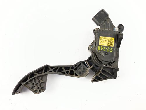 Used Pedal SKODA RAPID (NH3, NK3, NK6) 1.6 TDI (105 hp) 31630629