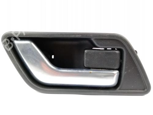 Maneta interior delantera derecha LAND ROVER FREELANDER 2 (L359) 2.2 TD4 4x4 (160 hp) 22740862