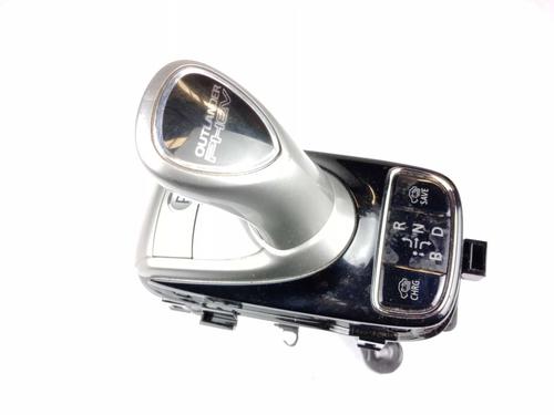 Used Gear lever Gear lever MITSUBISHI OUTLANDER III (GG_W, GF_W, ZJ, ZL, ZK) 2.0 Hybrid 4WD (GG2W) (121 hp) 17694528 17694528