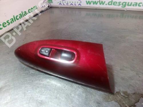 Used Right front window switch NISSAN JUKE (F15) 1.6 (117 hp) 9995367