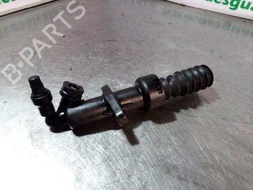 Used Clutch slave cylinder Clutch slave cylinder 14353979 14353979