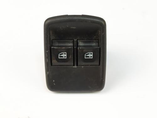 Used Left front window switch Left front window switch NISSAN NV250 Van (X61) dCi 115 (116 hp) 35951492 35951492