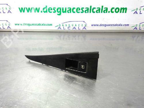 Used Right rear window switch Right rear window switch SEAT LEON (1P1) [2005-2013] 9990769 9990769