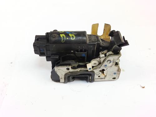 Front right lock DACIA DUSTER (HS_) 1.5 dCi | BP31838121C97