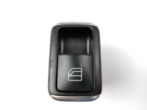 Used Right front window switch Right front window switch MERCEDES-BENZ C-CLASS (W204) C 200 CDI (204.001) (136 hp) 18411335 18411335