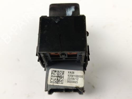 Left rear window switch HYUNDAI BAYON (BC3) 1.2 MPI | BP29630059I29 