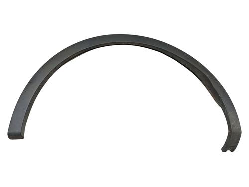 Aba guarda lamas trás esquerda Aba guarda lamas trás esquerda RENAULT KADJAR (HA_, HL_) 1.2 TCe 130 (HLMR) (130 hp) 34523064 34523064