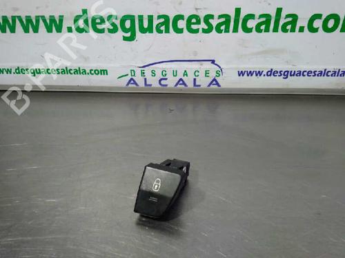 Used Switch PEUGEOT 5008 (0U_, 0E_) [2009-2017]  14353130