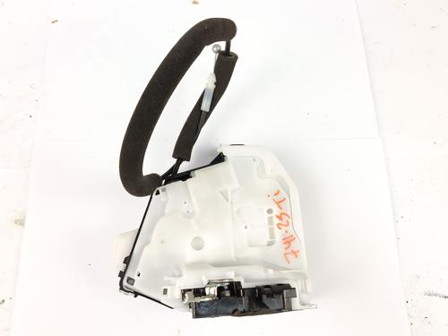 Serratura posteriore sinistra NISSAN JUKE (F16_) 1.0 (114 hp) 30770342