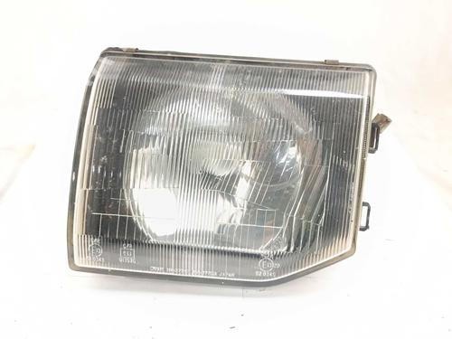 Used Left headlight Left headlight MITSUBISHI PAJERO II (V3_W, V2_W, V4_W, V5_W) [1990-2001] 31953111 31953111