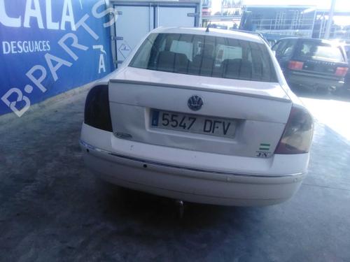 Right front fog light VW PASSAT B5.5 (3B3) 1.9 TDI | BP17687139C31 - Image 6