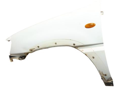 Used Left front fenders NISSAN TERRANO II (R20) 2.7 TDi 4WD (125 hp) 31599343