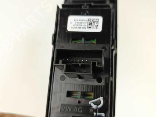 Left front window switch SKODA KAMIQ (NW4) 1.0 TSI | BP38704699I27 - Image 3