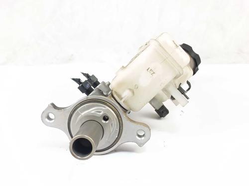 Brake master cylinder KIA CARENS IV 1.7 CRDi | BP32329716M77 - Image 2