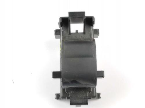 Used Right rear window switch Right rear window switch TOYOTA YARIS (_P13_) 1.3 (NSP130_, NSP130) (99 hp) 24052454 24052454