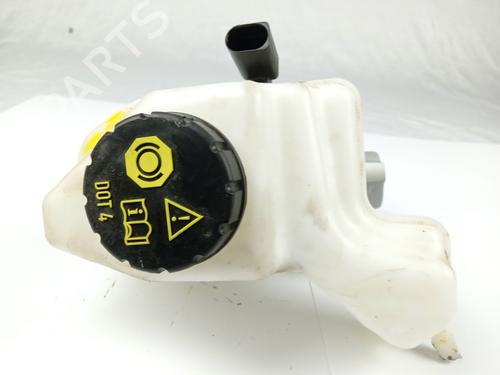 Brake master cylinder VW GOLF VIII (CD1, DA1) 2.0 TDI | BP13736605M77 