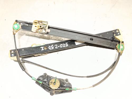 Lève-vitre avant gauche AUDI Q5 (8RB) 2.0 TDI quattro (143 hp) 29146843