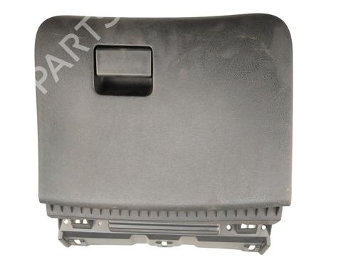 Used Glove box Glove box NISSAN JUKE (F15) 1.2 DIG-T (115 hp) 34189793 34189793