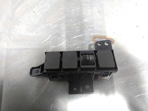 Used Headlight adjuster motor NISSAN QASHQAI II SUV (J11, J11_) [2013-2025]  14355085