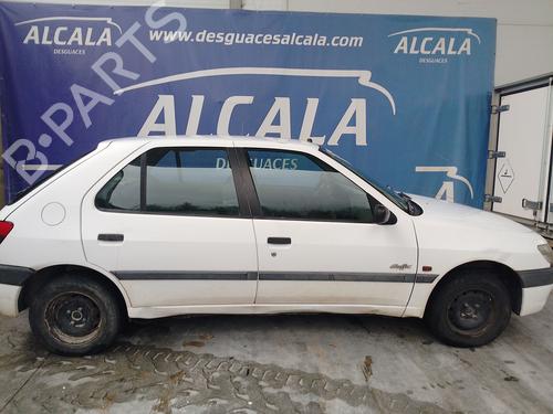 Used Parts PEUGEOT 306 Hatchback (7A, 7C, N3, N5) 1.9 D (69 hp) 4428185