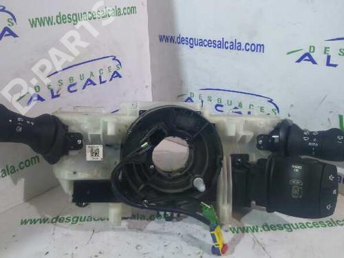 Used Switch RENAULT SCÉNIC III (JZ0/1_) 1.5 dCi (106 hp) 11037992