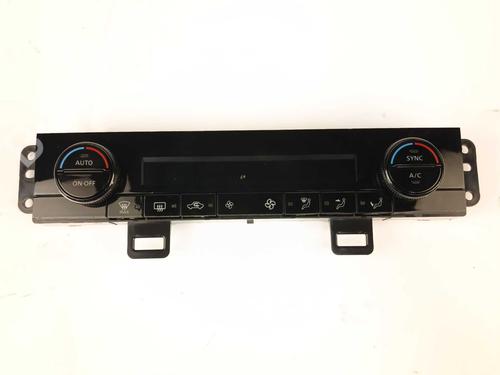 Used Climate control Climate control 38065729 38065729