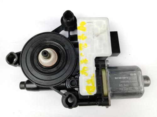 Used Right rear window motor Right rear window motor 19807988 19807988