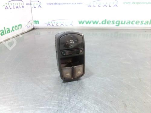 Used Left front window switch OPEL CORSA D (S07) [2006-2015]  10929919