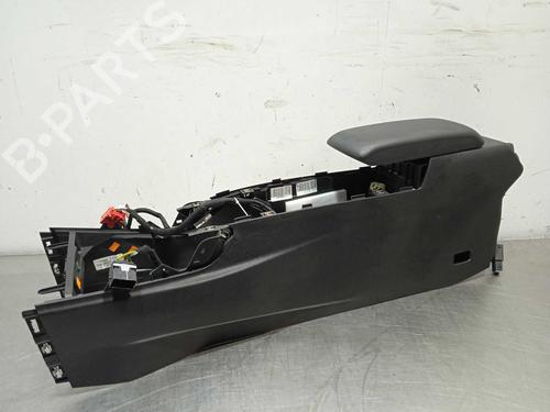 Used Armrest / Center console Armrest / Center console CITROËN C4 III (BA_, BB_, BC_) [2020-2026] 13489247 13489247