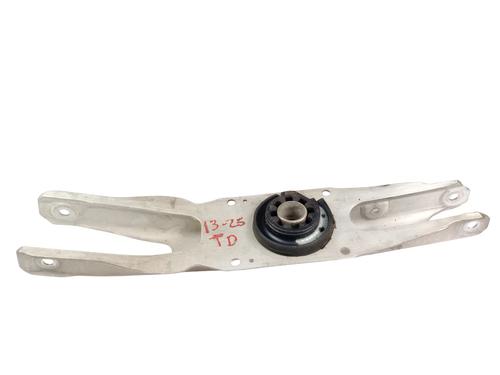Used Right rear suspension arm MERCEDES-BENZ A-CLASS (W176) A 200 CDI / d (176.008) (136 hp) 23132193