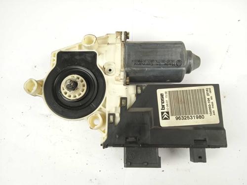 Used Right front window motor Right front window motor 22986242 22986242