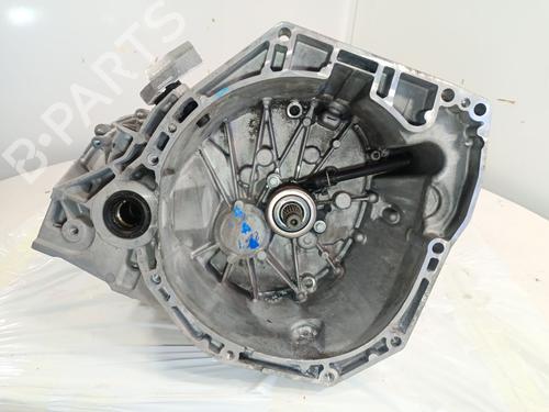 Used Gearbox Gearbox NISSAN JUKE (F15) 1.2 DIG-T (115 hp) 34187532 34187532