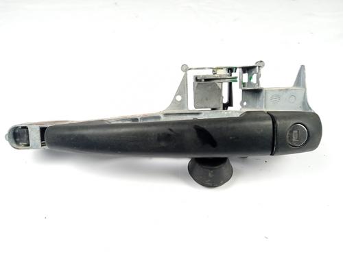 Used Front left exterior door handle Front left exterior door handle PEUGEOT PARTNER Box Body/MPV 1.6 HDi (75 hp) 11197700 11197700