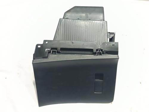 Handskerum Handskerum PEUGEOT 208 II (UB_, UP_, UW_, UJ_) 1.2 PureTech 100 (101 hp) 32411962 32411962