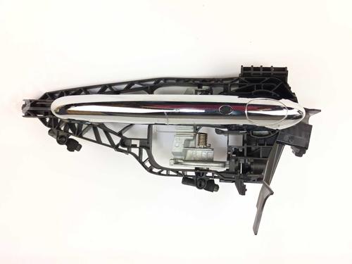 front-left-exterior-door-handle-mini-mini-countryman-f60-2016-34523028 main image